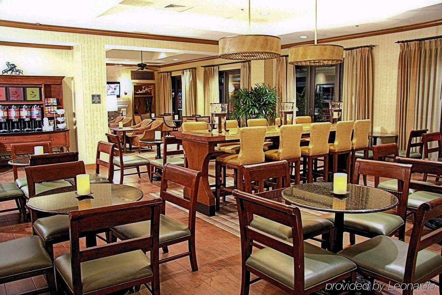 奥斯汀市中心欢朋套房酒店 奧斯汀 餐厅 照片